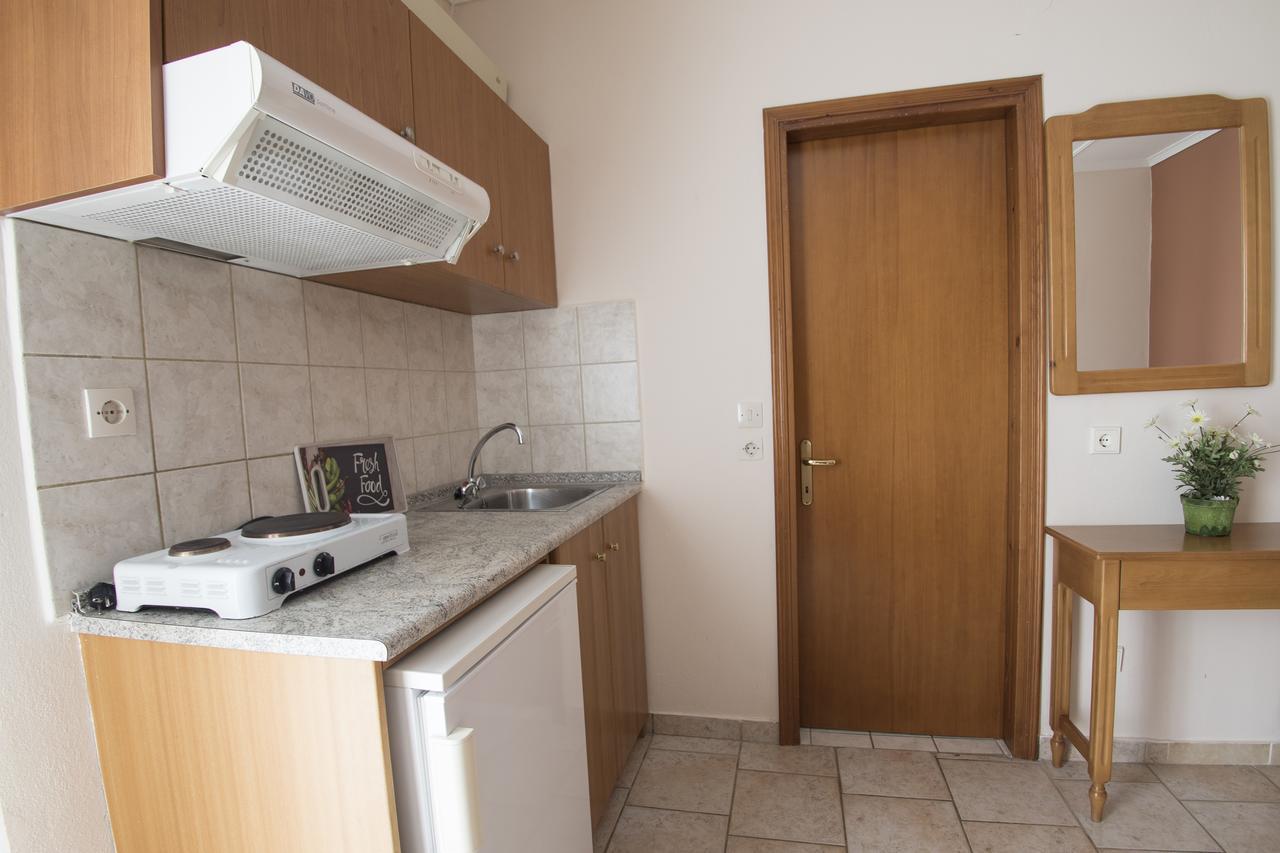Atira Apart Hotel Olympiakí Aktí Dış mekan fotoğraf